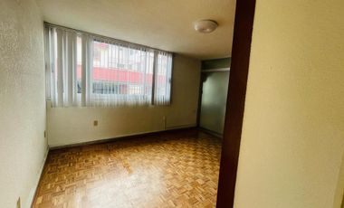 RENTA HERMOSA CASA CON JARDIN EN DILIGENCIAS ALCALDIA TLALPAN