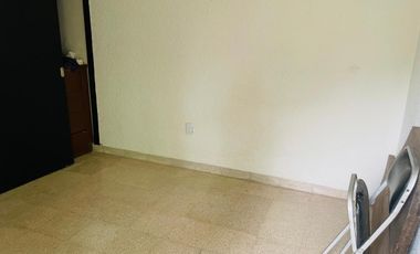 RENTA HERMOSA CASA CON JARDIN EN DILIGENCIAS ALCALDIA TLALPAN