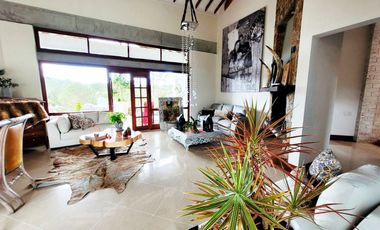 PR4819 Casa en venta y arriendo en el sector Loma del Escobero