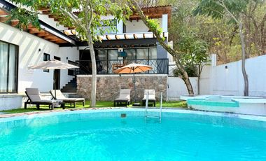 Hermosa Casa DALIA II en Renta con Alberca y Jacuzzi climatizada y vistas panorámicas en Fracc Rancho San Diego en Ixtapan de la Sal EDOMEX
