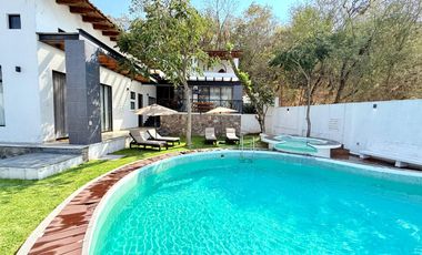 Hermosa Casa DALIA II en Renta con Alberca y Jacuzzi climatizada y vistas panorámicas en Fracc Rancho San Diego en Ixtapan de la Sal EDOMEX