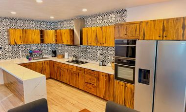 Hermosa Casa DALIA II en Renta con Alberca y Jacuzzi climatizada y vistas panorámicas en Fracc Rancho San Diego en Ixtapan de la Sal EDOMEX