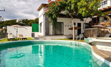 Hermosa Casa DALIA II en Renta con Alberca y Jacuzzi climatizada y vistas panorámicas en Fracc Rancho San Diego en Ixtapan de la Sal EDOMEX