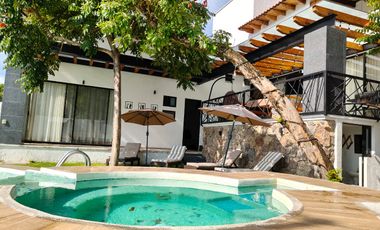 Hermosa Casa DALIA II en Renta con Alberca y Jacuzzi climatizada y vistas panorámicas en Fracc Rancho San Diego en Ixtapan de la Sal EDOMEX