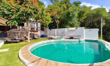 Hermosa Casa DALIA II en Renta con Alberca y Jacuzzi climatizada y vistas panorámicas en Fracc Rancho San Diego en Ixtapan de la Sal EDOMEX