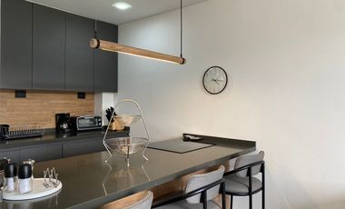 PR14676 Apartamento amoblado en renta en el sector de Alto de las Palmas