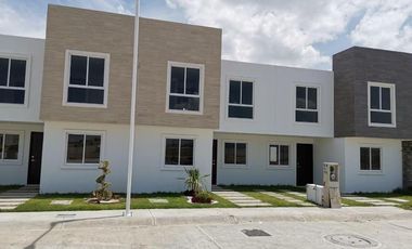 CASA EN VENTA EN ARBOLEDAS DE SANTA MATILDE