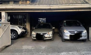 702 sqm Prime Property for Sale inside the upscale White Plains Subdivision, Quezon City