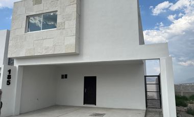 Casa en venta en Privanzas Mirasierra Saltillo Coahuila