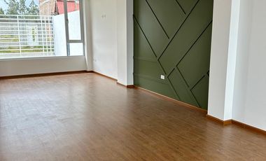 CASA EN EL ECU 911