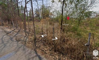 Property id179ls Land for sale in Lumphun 2-0-4 Rai near Huay Sai Public Health Center