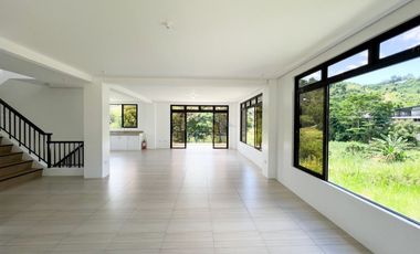 5-Bedroom Golf View Residence in Sun Valley Antipolo • Fretrato ID: FM200