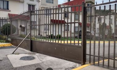 Venta Propiedad de Remate Bancario en Villa del Rey Huehuetoca, Edo. Mex.