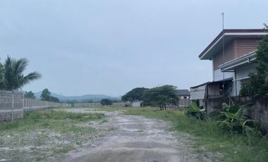 FOR LEASE LOT IDEAL FOR COMMERCIAL OR INDUSTRIAL USE IN TARLAC NEAR NEW CLARK CITY