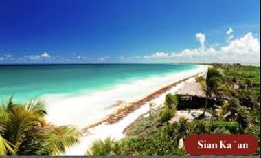 Casa con alberca en residencial privado en Tulum, en venta.