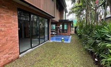 5BR House and Lot with Pool for Sale/for Rent at Ayala Alabang Village, Muntinlupa City