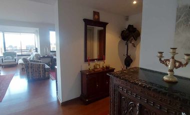 Departamento de venta en Cuenca Av Ordoñez lazo. Vista a la ciudad y a las montañas
