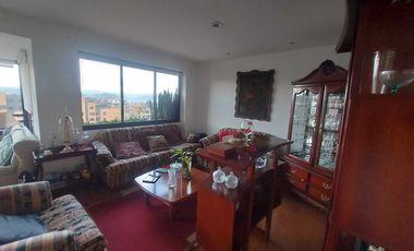 Departamento de venta en Cuenca Av Ordoñez lazo. Vista a la ciudad y a las montañas