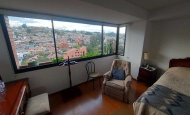 Departamento de venta en Cuenca Av Ordoñez lazo. Vista a la ciudad y a las montañas