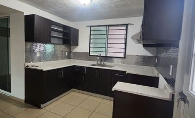 CASA EN RENTA EN CIUDAD DEL CARMEN, CAMPECHE.