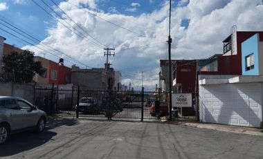 Vendo casa de 2 niveles en privada en ex rancho san Dimas, Estado de Mexico