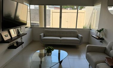 Casa en Venta en Tlaltenango, Cuernavaca, Morelos con 3 Habitaciones