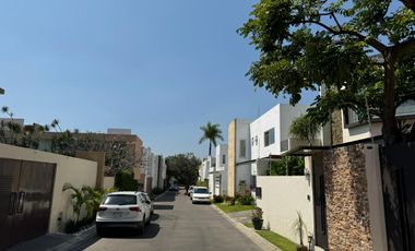 Casa en Venta en Tlaltenango, Cuernavaca, Morelos con 3 Habitaciones
