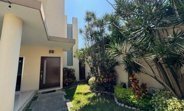 Casa en Venta en Tlaltenango, Cuernavaca, Morelos con 3 Habitaciones
