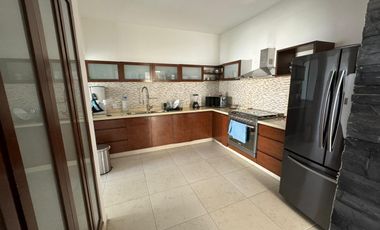 Casa en Venta en Tlaltenango, Cuernavaca, Morelos con 3 Habitaciones