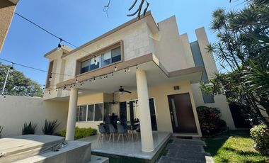 Casa en Venta en Tlaltenango, Cuernavaca, Morelos con 3 Habitaciones