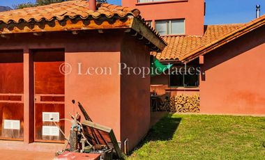 Se vende Parcela con casa en sector Miraflores, Curacavi.