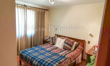 Se vende Parcela con casa en sector Miraflores, Curacavi.