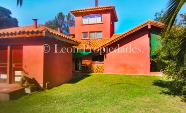 Se vende Parcela con casa en sector Miraflores, Curacavi.