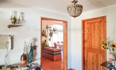 Se vende Parcela con casa en sector Miraflores, Curacavi.