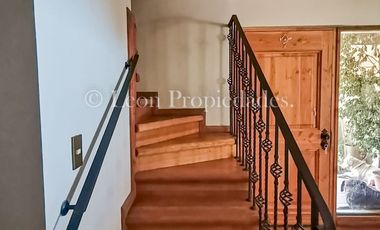 Se vende Parcela con casa en sector Miraflores, Curacavi.