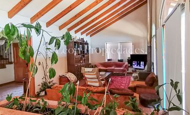 Se vende Parcela con casa en sector Miraflores, Curacavi.