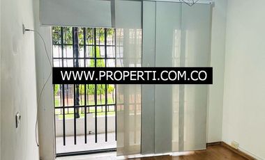 Casa Comercial en Arriendo Sector Estadio - Laureles