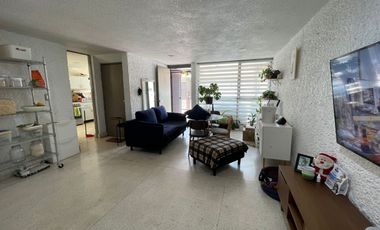 Venta de casa duplex en calle privada en Petrolera Taxqueña, Coyoacán, CDMX