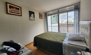 VENTA AMPLIO DEPARTAMENTO EN SURCO 3 DORMITORIOS PATIO LAVANDERIA