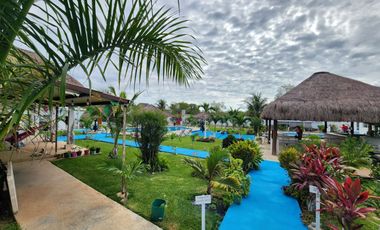 Venta de Finca en Cancún 2,608m2 en Funcionamiento para Eventos