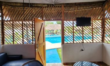 Venta de Finca en Cancún 2,608m2 en Funcionamiento para Eventos