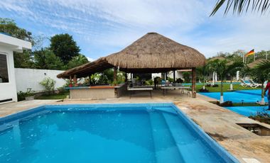 Venta de Finca en Cancún 2,608m2 en Funcionamiento para Eventos