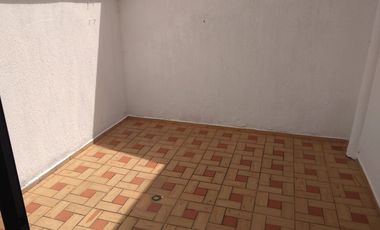 SE VENDE APTO DUPLEX BARRIO SAN FRANCISCO
