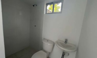 SE VENDE CASA DE DOS PISOS, BARRIO CIUDAD JARDÍN, SINCELEJO