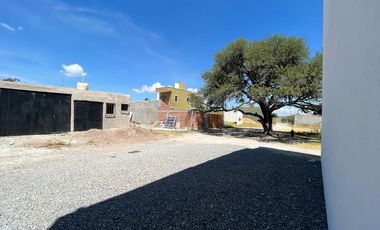 RENTO DEPAS SIN MUEBLES EN COMUNIDAD CORRALEJO CARR SAN MIGUEL A QRO CERCA PRESIDENCIA Y CORREDOR EMPRESARIAL CORRAL DE PIEDRAS