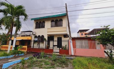 Venta de Casa rentera en sector Sauces 2, cerca a Megakywi de La Garzota