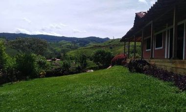 FINCA DE RECREO Y CAMPING ABAJITO DE PORCE- SANTO DOMINGO.