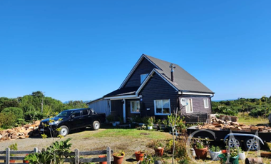 02 Casas en Condominio Playa Chamiza