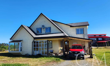 02 Casas en Condominio Playa Chamiza