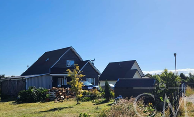 02 Casas en Condominio Playa Chamiza